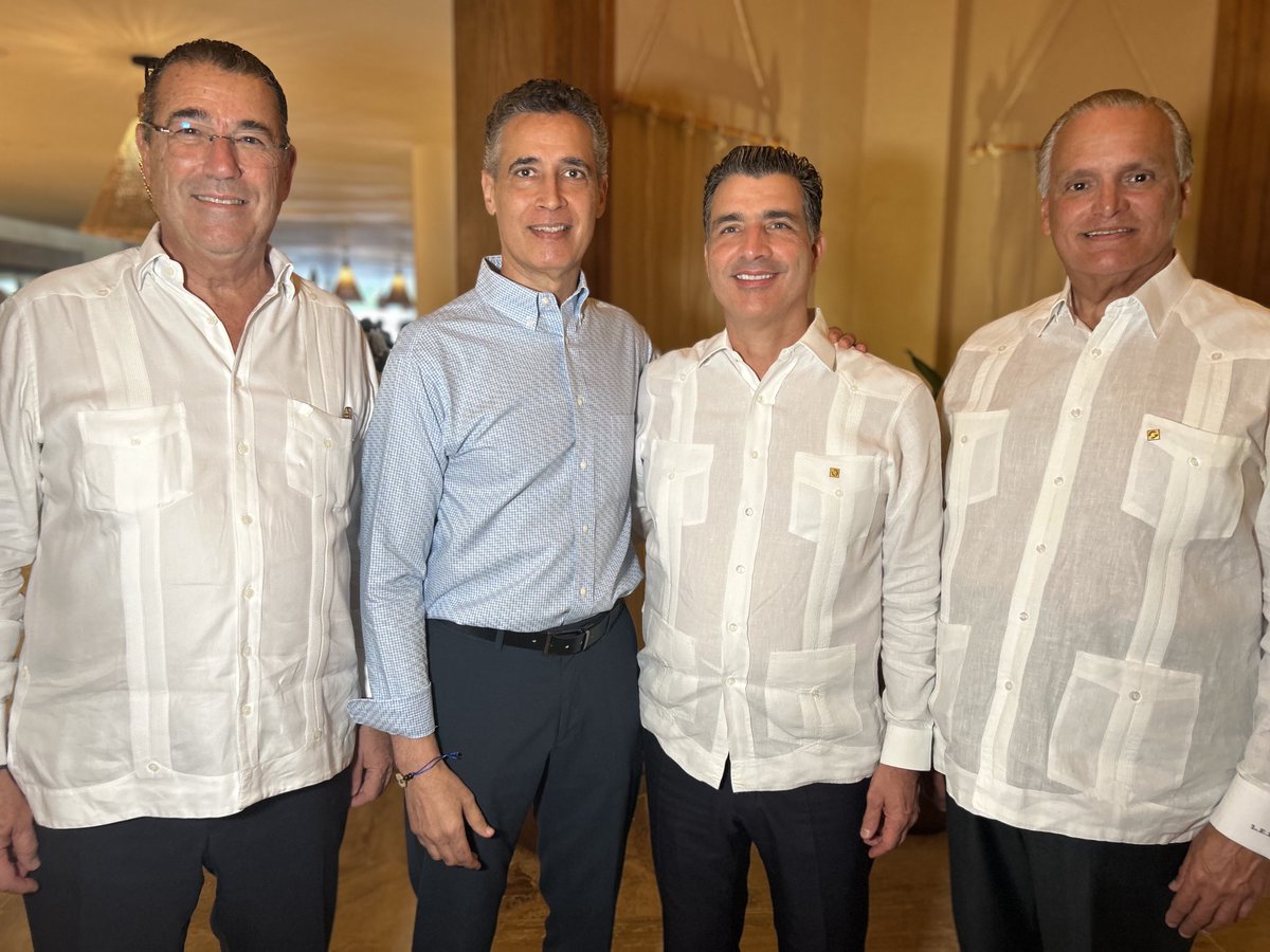 ⁦<a href="/RafaelNadal/">Rafa Nadal</a>⁩ y ⁦<a href="/GabrielEscarrer/">Gabriel Escarrer</a>⁩ junto al presidente ⁦<a href="/luisabinader/">Luis Abinader</a>⁩ y el ministro ⁦<a href="/DavidColladoM/">David Collado</a>⁩ , inauguran hotel ZEL, con 198 suites, un gran spa, restaurantes y próximamente sports center. ⁦⁩ ⁦⁦<a href="/TurismoRD/">Ministerio de Turismo RD</a>⁩