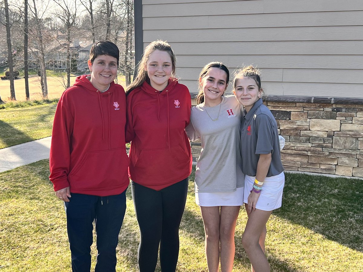 Middle School Golf started this week and we are off to great start! Proud of these kiddos for battling all the elements! #proudcoach <a href="/HallsMS_Golf/">Halls Middle Golf</a> <a href="/Halls_Golf/">Halls High Golf</a>