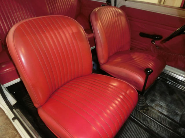 antequeraclasic's tweet photo. SEAT 850 ESPECIAL - AÑO 1968
https://t.co/3KZ5CxMljK https://t.co/zKnVG1YNY1