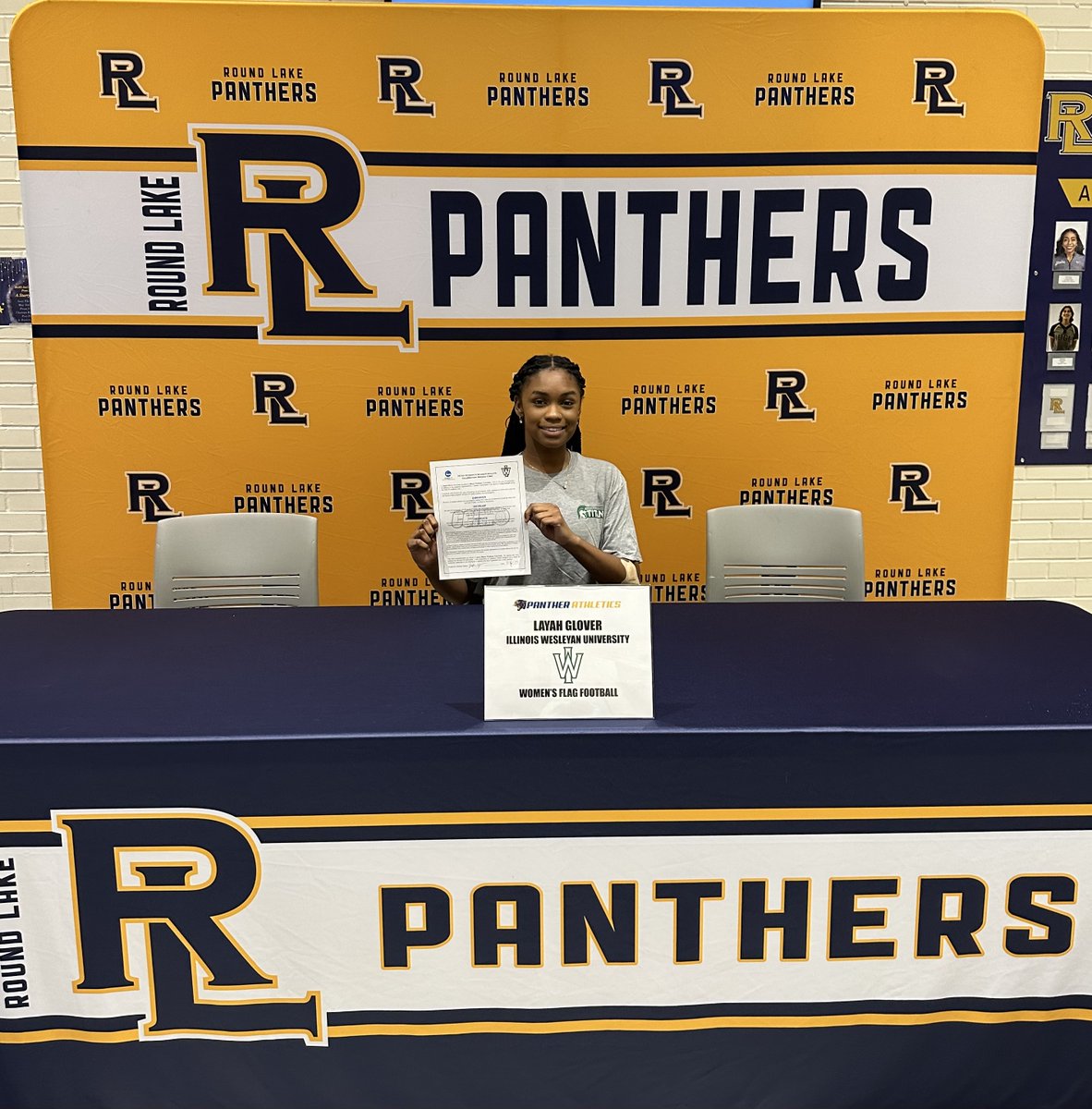 AthleticsRL's tweet photo. ‼️Layah will continue to play flag football as a Titan at Illinois Wesleyan! 
We are so excited for Layah as she gets to continue playing the sport she loves at the college level! 
@iwuflagfb
#WeAreRL https://t.co/JvQyKqzdag