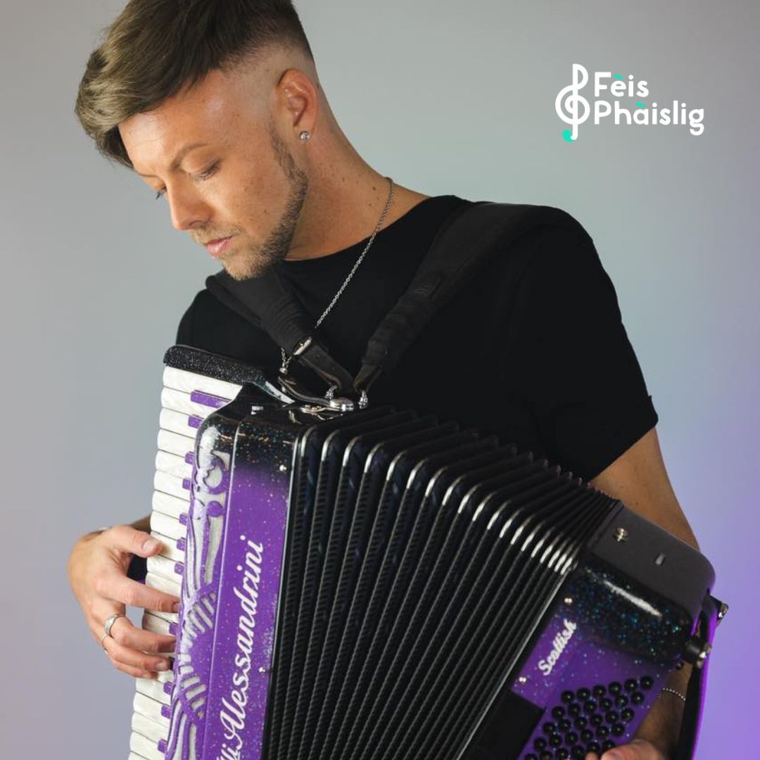 Blair (accordion) &amp; Kaitlin (Gaelic singer/guitarist) are leading dance &amp; song workshops with local pupils ahead of the Ralston Community Ceilidh! 🌟 Come along &amp; support them with a great night of music &amp; dancing!

📅 Sat 29th March
🎟 FREE tickets: buff.ly/4bpcLO4