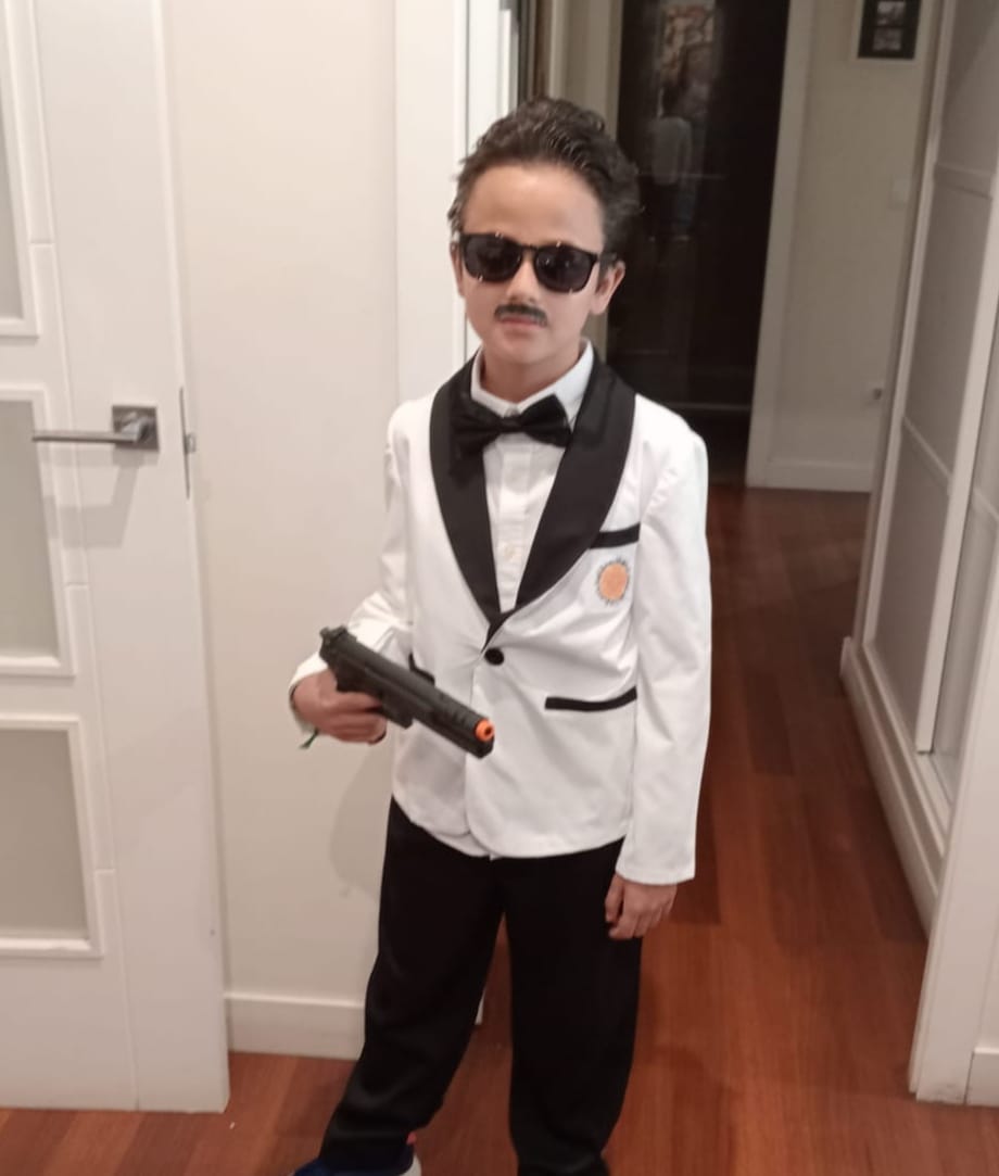 No llamaron  por lo que iba cantando! Hay que ser ...brón !! <a href="/yuyudecai/">José Guerrero Yuyu</a>