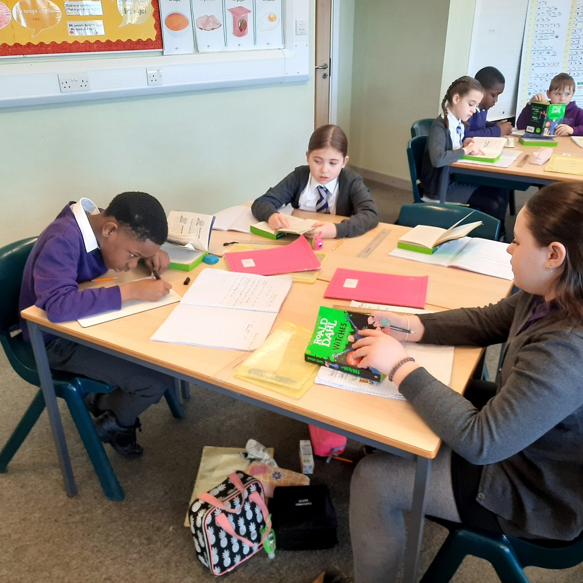 MissJKershawP5a's tweet image. P5a working wonderfully together scanning the text to complete their questions relating to our Novel Study. #Groupwork #Literacyacrossthecurriculum #Sentencestructure @ASP180 @ASPParent_Voice