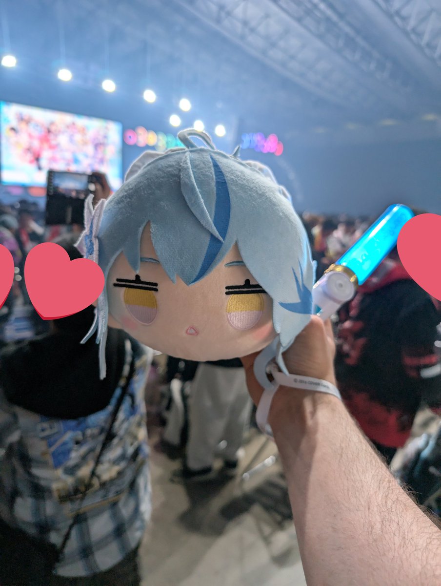 Yukich4n_'s tweet image. #hololivefesEXPO25_DAY2
#ラミィちゃんみて
Lamy-chan, you were amazing tonight , I feel so blessed to have gotten the chance to see you live again! I'll cross any Ocean, any mountain to cheer my heart out for you always!
You hyped the crowd up so much tonight, and we finally…