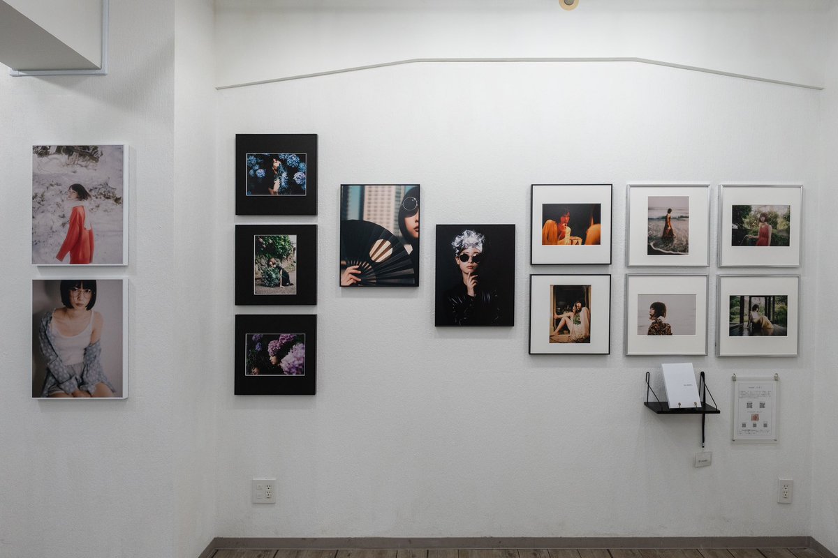 KOTONE展Chapter x
sessions3rd

有難うございました！

ことね展は、ただただことねってぃの美しさを感じて欲しいソフトグラビアと、地球をイメージしたモノクロストリート

sessionsは、長く撮っているたまこさんだからこその、幅広い作品を展示しました。

沢山の方にご覧いただき大感謝！