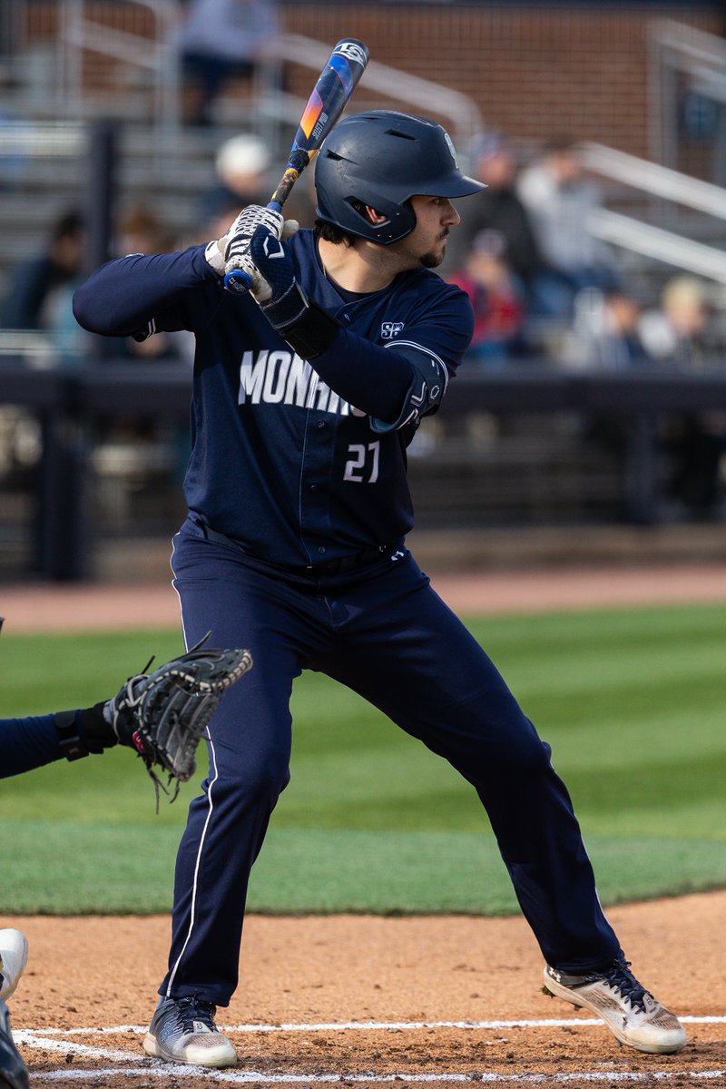 Dudes of D1 Baseball (@dudes_of_d1) on Twitter photo Kainen Jorge goes 4-4 with 4 runs and 4 RBI's with an 8th inning bomb to put <a href="/ODUBaseball/">Old Dominion Baseball</a> ahead for good vs Auburn.
Clutch game for this dude! Kainen Jorge goes 4-4 with 4 runs and 4 RBI's with an 8th inning bomb to put <a href="/ODUBaseball/">Old Dominion Baseball</a> ahead for good vs Auburn.
Clutch game for this dude!