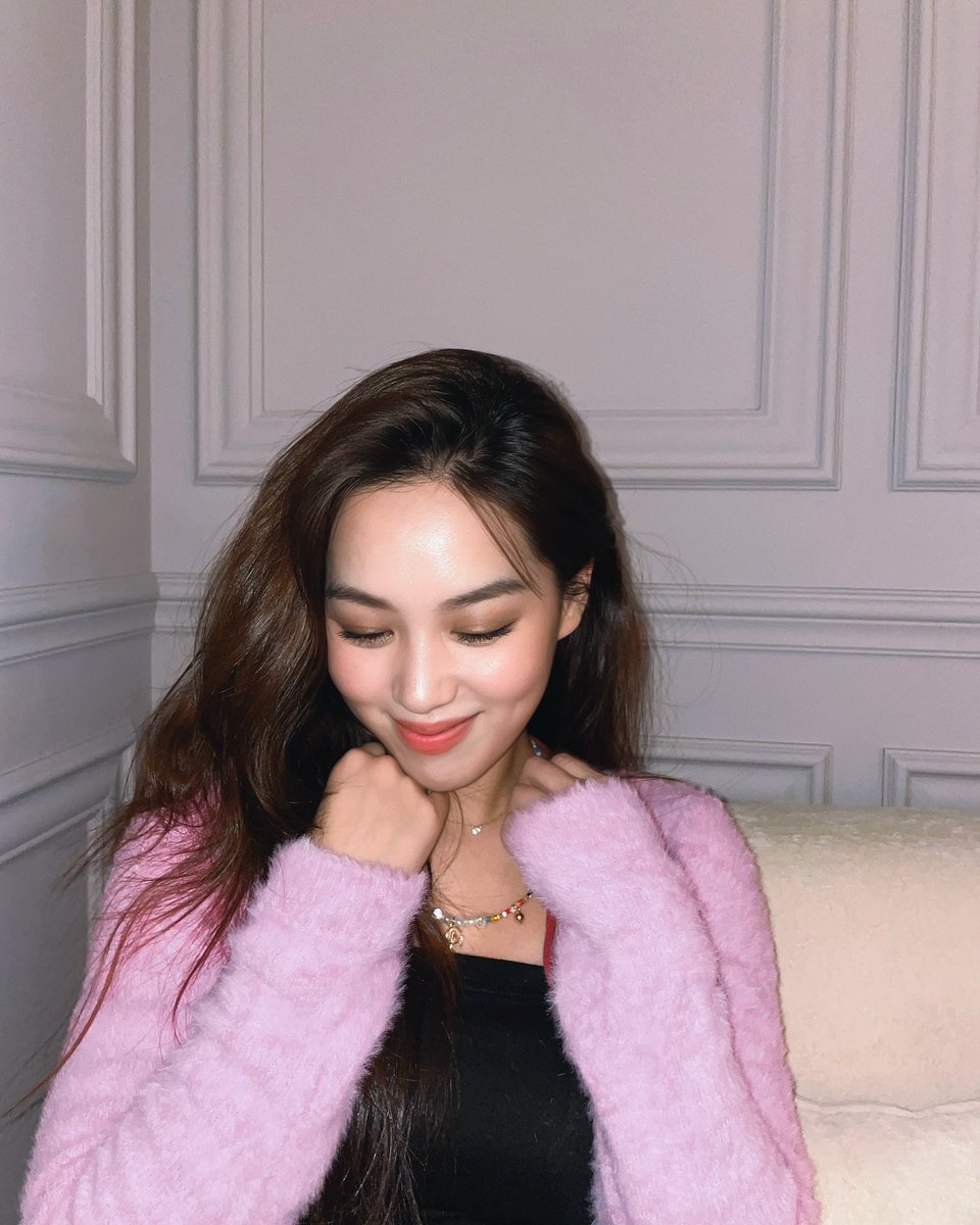 GLACEBERRY's tweet image. ㅤ

📍𝗚𝗼𝗳𝗳𝗲𝗲 𝗘𝘅𝗾𝘂𝗶𝘀𝗲 𝗠𝗲𝗻𝘁𝗲𝗻𝗴

Just me in pink try some night out.

ㅤ