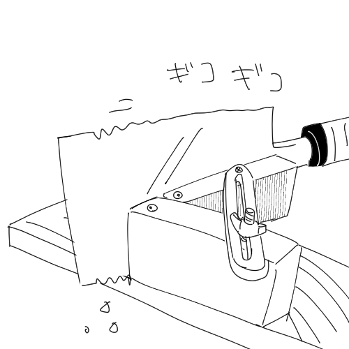 こんな感じで好きな角度で調整できると便利なはず 