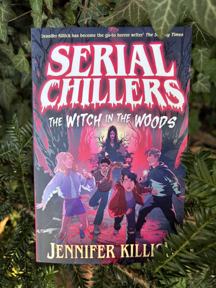 She’s here! 👀💀🏹