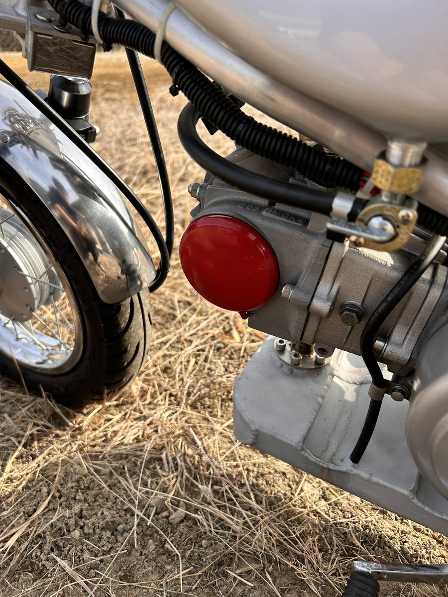 あぺ@珍古車会 tweet media