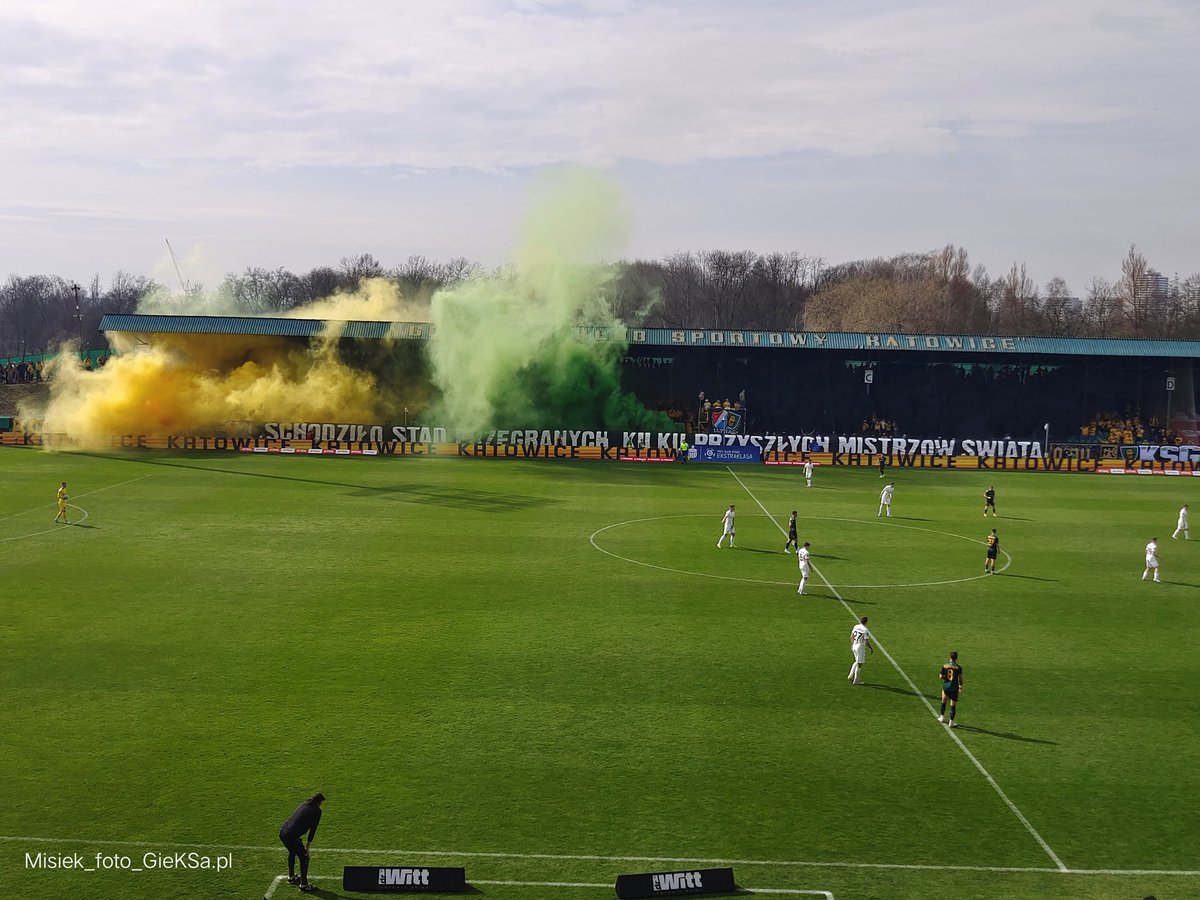 MiskaPatryk's tweet image. #gieksatwitter Oprawa GieKSy na meczu z Zagłębiem Lubin