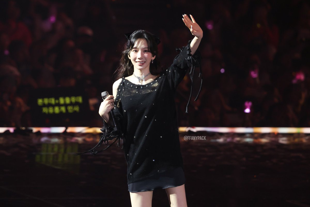 ffanypack's tweet image. 250309
생일 공연 최고였어요~
언니 고마워요 🫶🏻👋🏻

#HappyTAEYEONDay
#TAEYEON #태연
#GirlsGeneration #소녀시대
#올해_탱구생일엔_콘서트
#TheTENSE #TAEYEON_TheTENSE