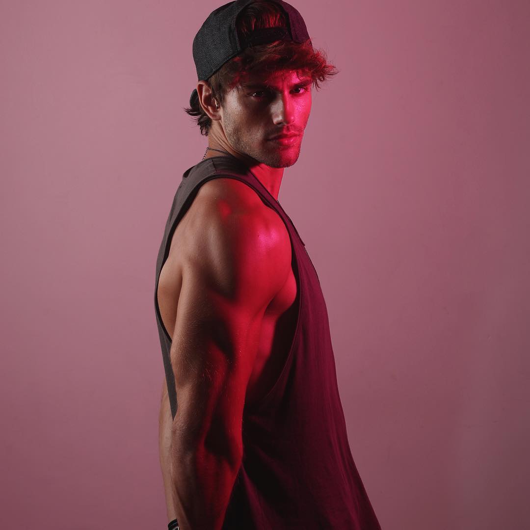 SebsStone's tweet image. 𝒮𝑀𝐼𝐿𝐸
#SeductiveSundayᅠᅠᅠ #FreeRol