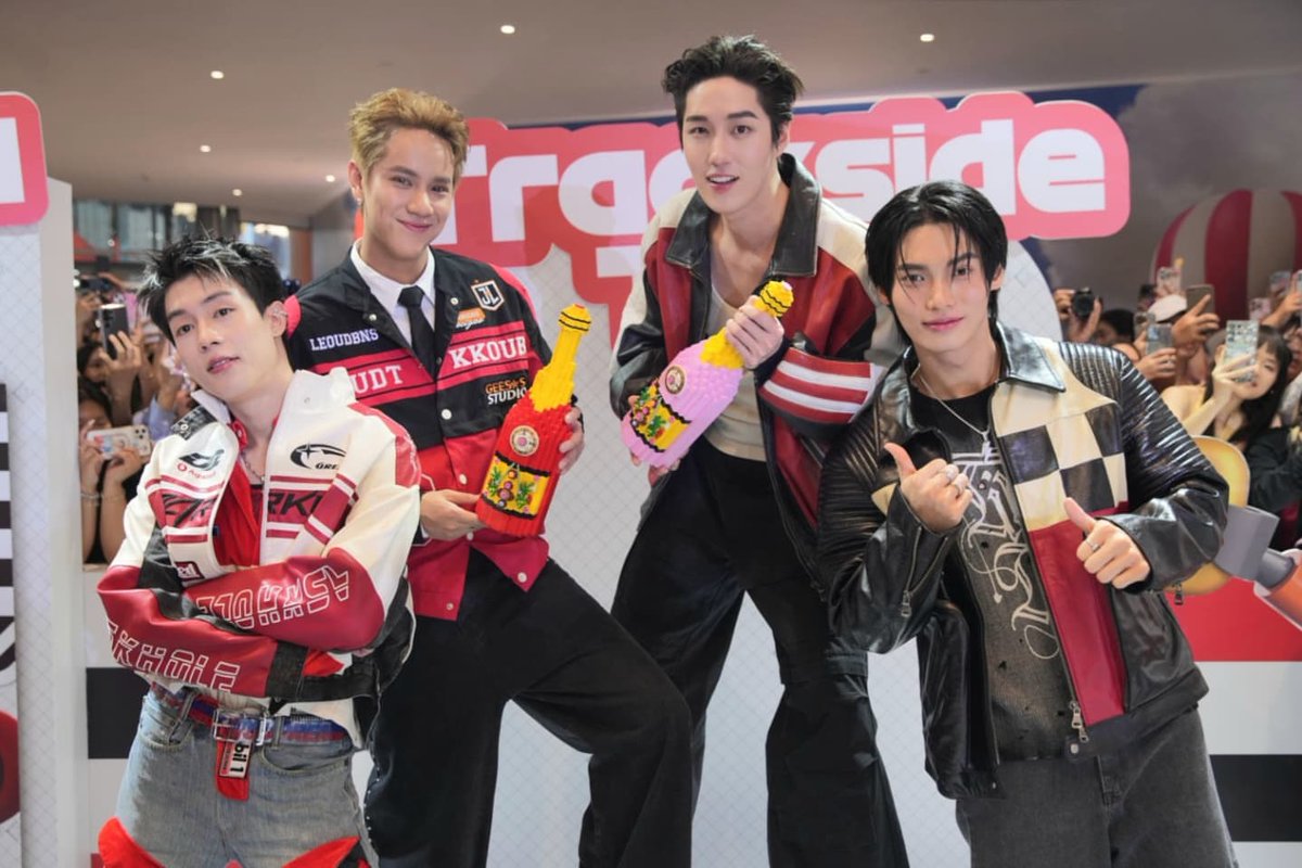 nanon_diary's tweet photo. [090325] nanon_korapat IG post

LEGO และ Formula 1® เปิดตัวคอลเลกชันใหม่ มาพร้อมสินค้าในทุกทีมตอบโจทย์นักสะสม และนักต่อเลโก้ทุกวัย โดนใจผมสุดๆ เลยครับ 🏎️💨

#LEGO #F1 #LEGOTH #BuildTheThrill

NANON WITH LEGO
#LEGOxNanon
#mynameisnanon https://t.co/YXCQxzvxn9