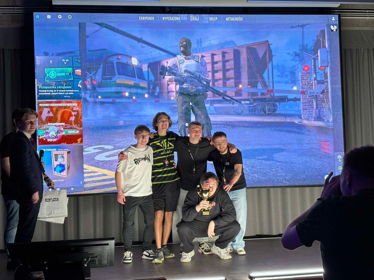 100% win ratio na lanach 
<a href="/GRIN_Esports/">GRIN Esports</a> 
<a href="/mleapp_/">Młodzieżowa Liga Esportowa</a>