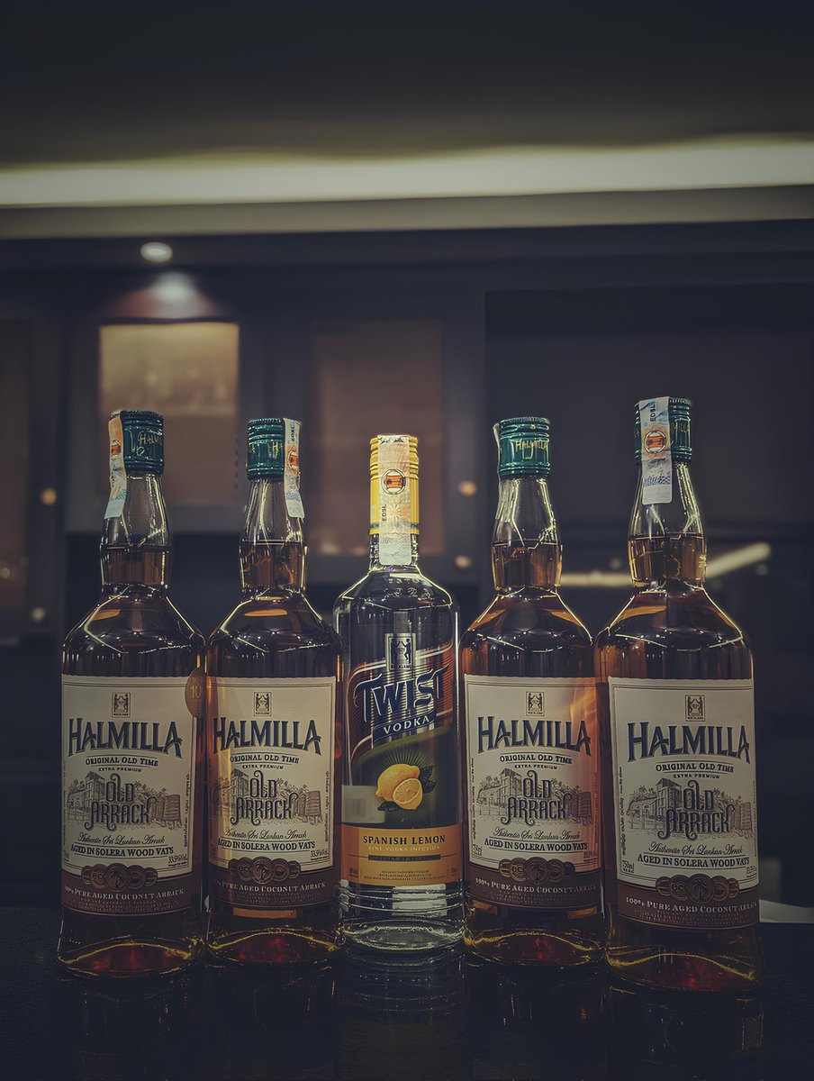 LohanHansana's tweet image. Smooth, bold, and unforgettable. 🥃🔥
.
.
#RaiseYourSpirits #GoldenElixir