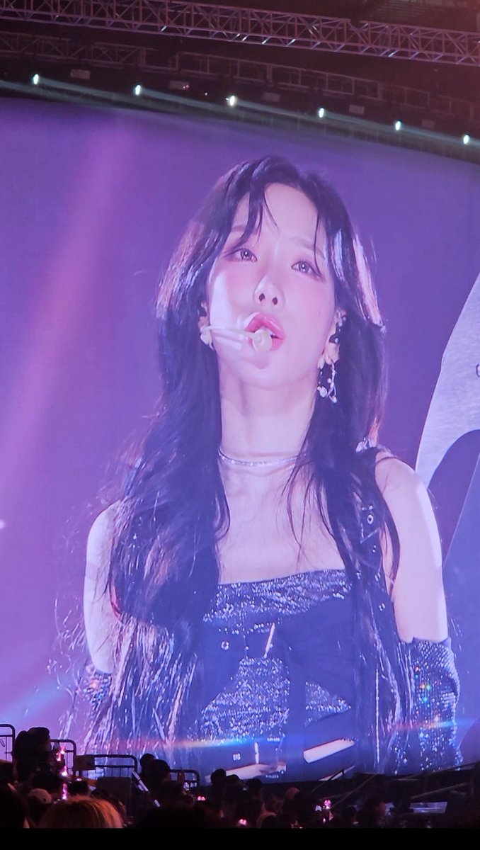 Invu태연
주변모두가 헉.소리가나온 그것.......