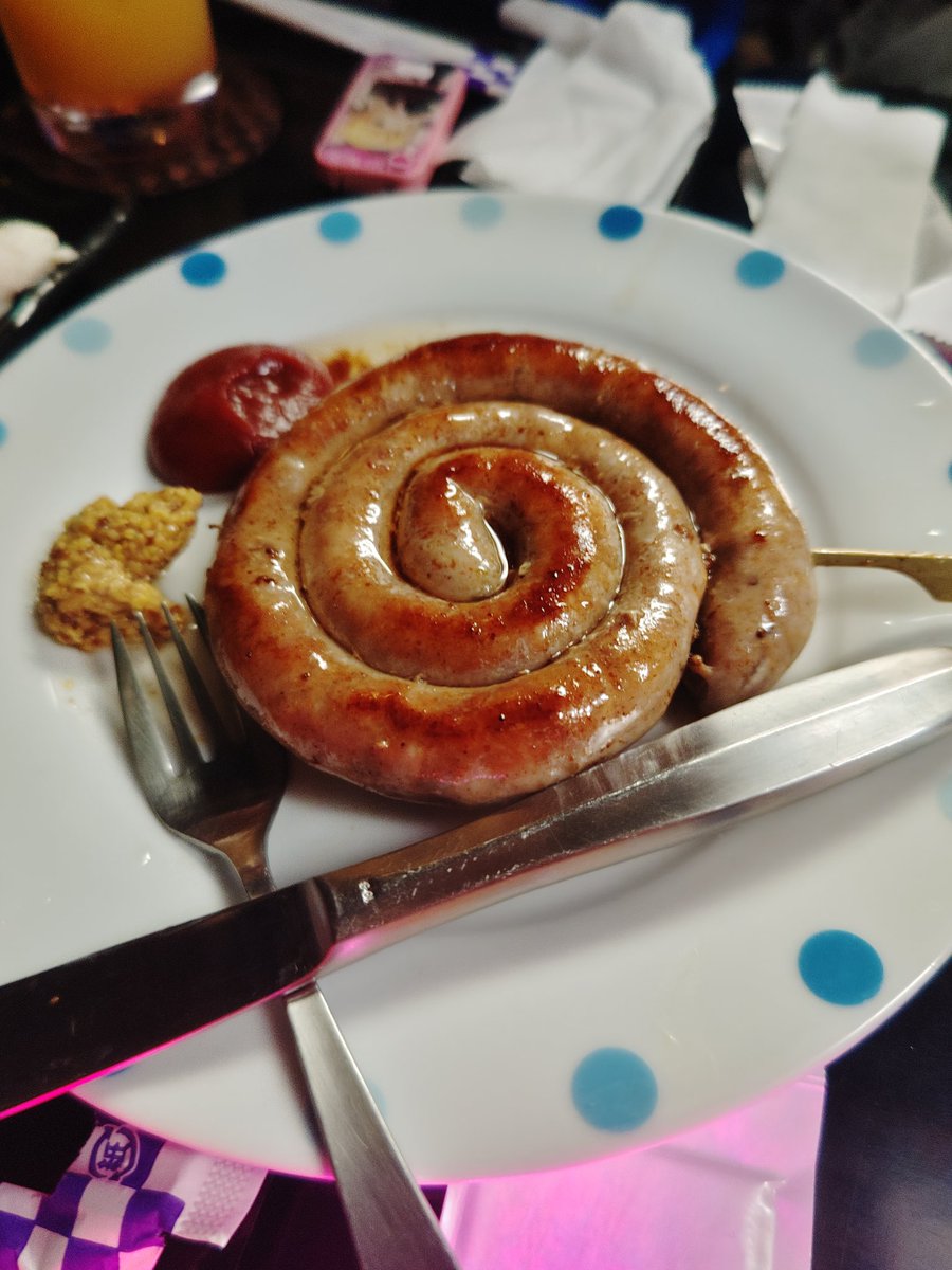 robokabuto's tweet photo. これより食す!まるめたーの!
#SS3A https://t.co/PgkqRmIOcq