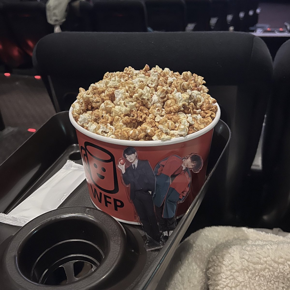 ぴーまん tweet media