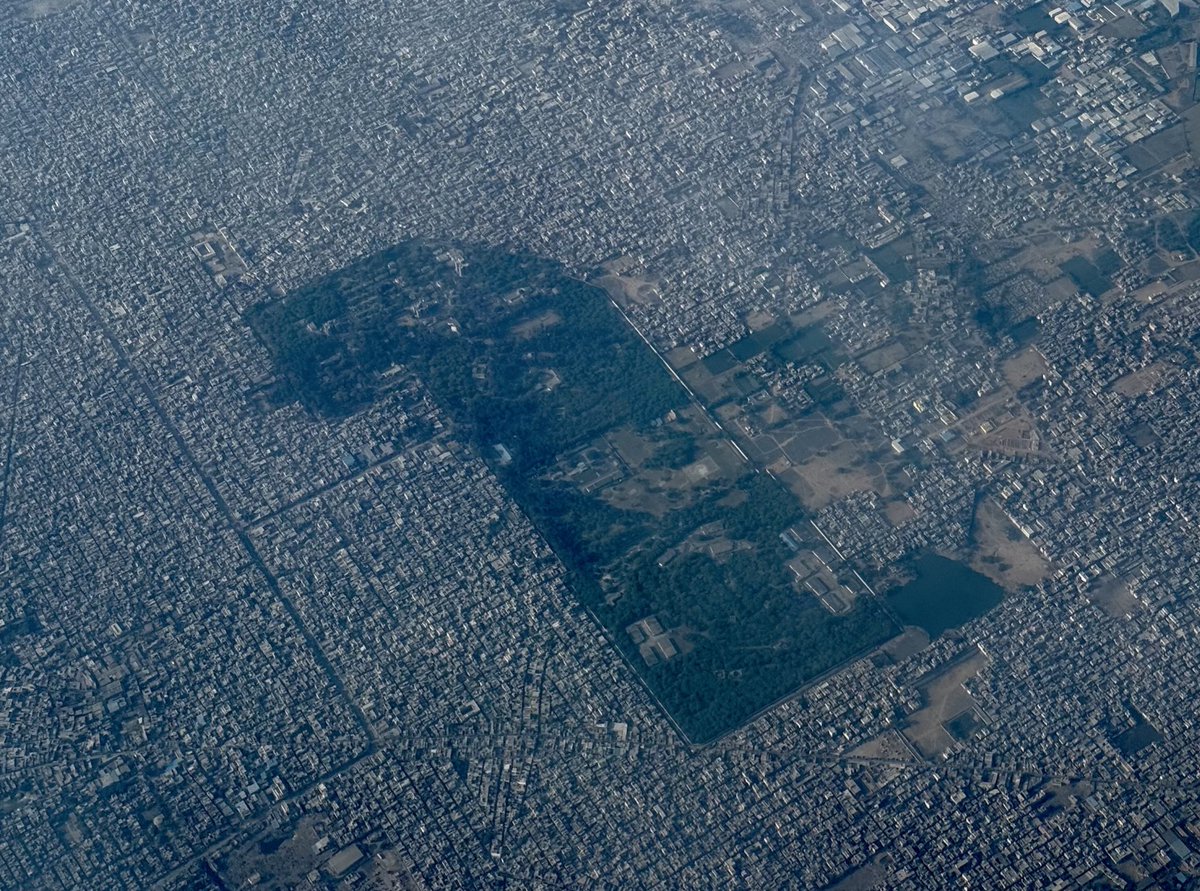 vata_foundation's tweet image. Lungs..  Why we need both to be healthy.

#SaveFullyGrownTrees #SaveKBR 

@HMDA_Gov @ghmc @HarithaHaram @UrbanGhmc @TelanganaCMO @revanth_anumula @TeamKonda @dobriyalrm 

Pc: @NatGeo @uday32008293