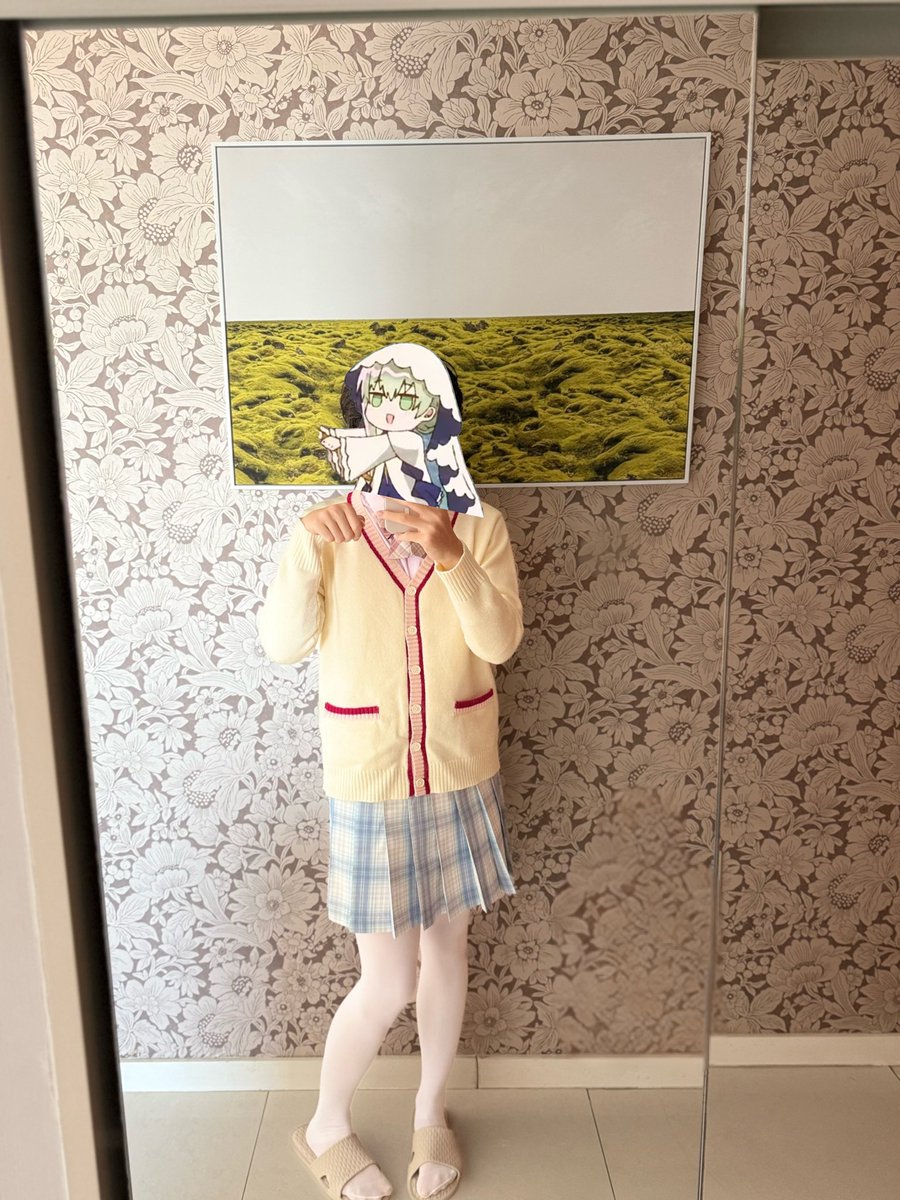 1.呜呜呜呜破防了咱到现在都没人要😭😭😭有没有4i大姐姐喜欢咱啊😭😭😭
2.谢谢宝宝们🥺🥹🥹
（放张图防止没人看qaq）
#4i #药娘 #男娘