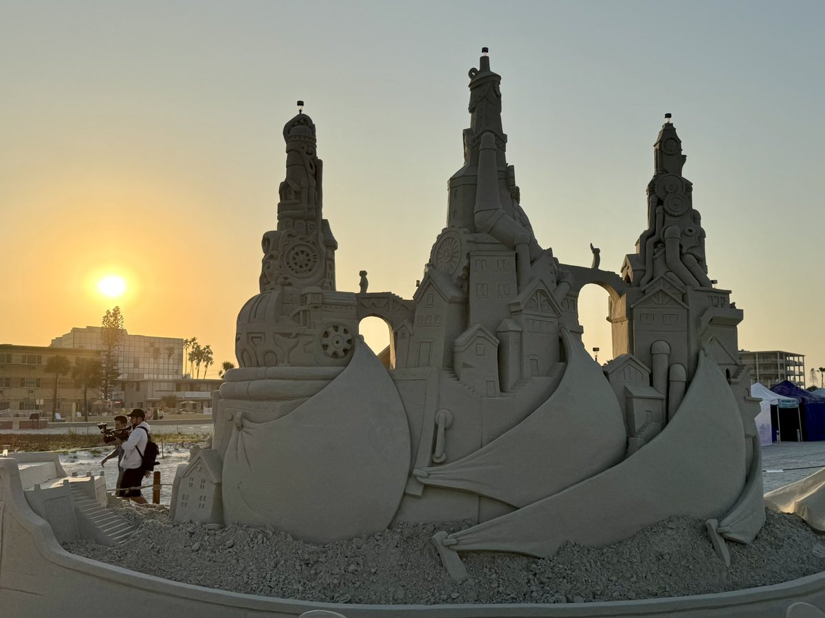 Treasure Island, FL tweet media