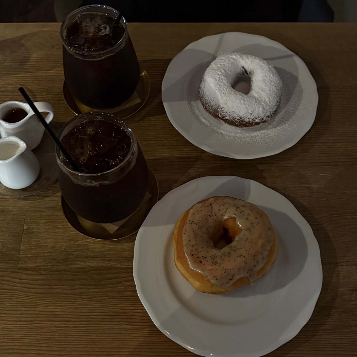 nhbyih's tweet photo. cafe connu https://t.co/JHcoruqZ6A
