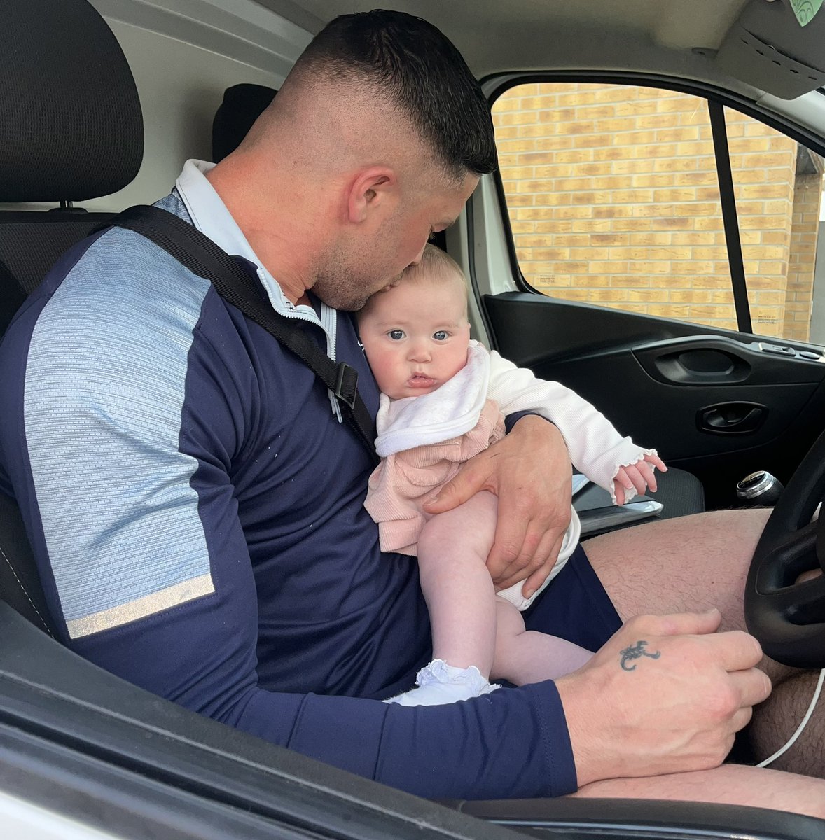 I am sooooo in love 😍♥️ #daddysprincess