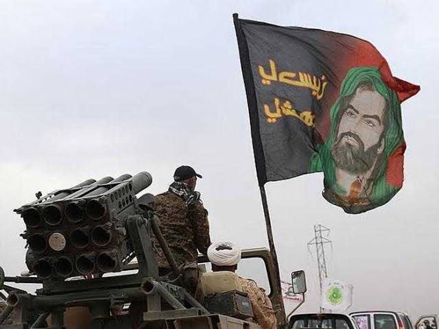 Ehlibeyt taraftarları, Sıffin'de(Suriye'de) yarım bırakılan hikayeyi tamamlamaya geliyor.

Silahsız, masum sivil halkı katlederek günümüz Kerbelası'nı yaşatmanıza müsade etmeyecekler.

"Bekleyin! Şüphesiz biz de beklemekteyiz. Bilin ki, öyle çok beklemeyeceksiniz." Hud Suresi 122