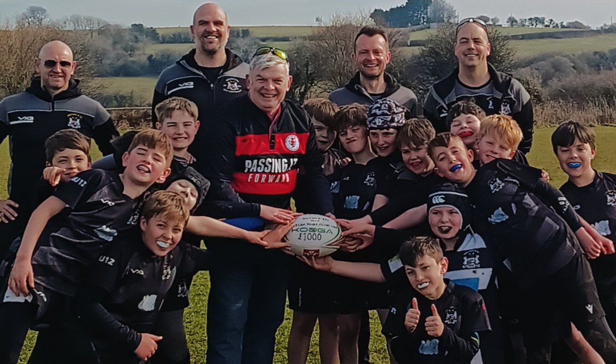 Welsh Rugby Clubs Lodge 9986 (@lodgewelsh) on Twitter photo We donated £1,000 to <a href="/pentyrch_rfc/">Pentyrch RFC</a> Mini and Juniors towards training equipment. Raised by members through dinners, raffles etc for Welsh Grassroots Mini & Juniors rugby. Best wishes to Pentyrch RFC in continuing to develop young people in enjoying the wonderful game of rugby". We donated £1,000 to <a href="/pentyrch_rfc/">Pentyrch RFC</a> Mini and Juniors towards training equipment. Raised by members through dinners, raffles etc for Welsh Grassroots Mini & Juniors rugby. Best wishes to Pentyrch RFC in continuing to develop young people in enjoying the wonderful game of rugby".
