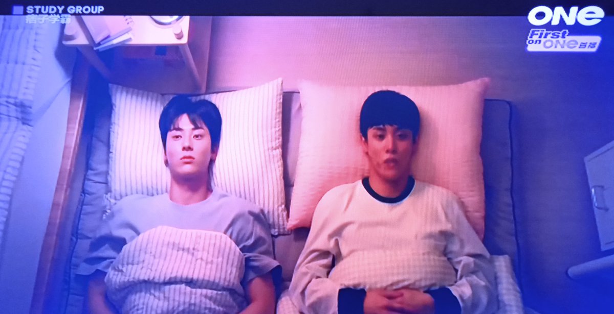 Mr_Ask_Why's tweet image. #StudyGroup episode6 continues on @ONETVASIA 😊
#StudyGroupEp6 #Minhyun
#HanJiEun #ShinSooHyun #YunSangJeong #LeeJongHyun #GongDoYu