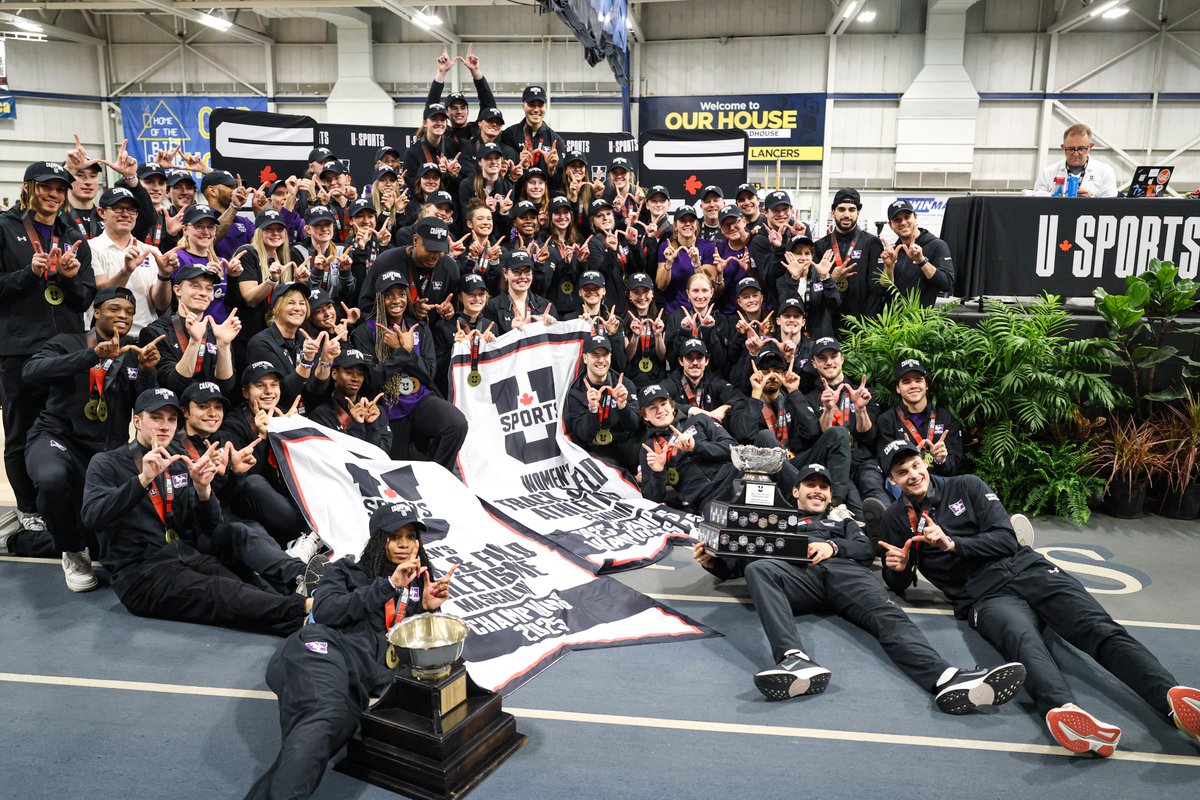 ➡️ Mustangs send longtime coach Croley into retirement with a double golden handshake

➡️ Les Mustangs saluent le départ à la retraite de l'entraîneure de longue date Croley avec deux titres nationaux

EN: en.usports.ca/x/wnb9f
FR: fr.usports.ca/x/ub3rs