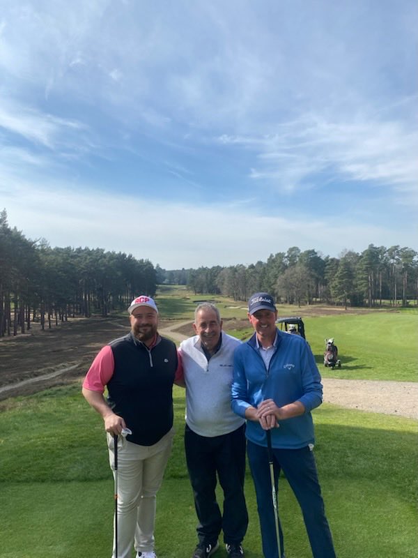My eldest gave both her parents an amazing international women's day yesterday! A day of shopping and afternoon tea at Sunningdale Golf for me. While her Dad played Sunningdale with her pals Dad, non other than Sam Torrance, former Ryder Cup Captain.