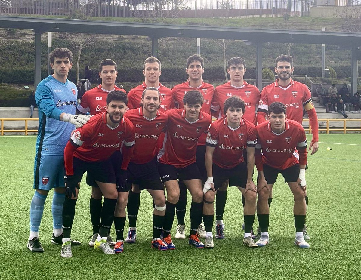 Jornada 24 |

✅ <a href="/RayoAlcobendas/">RC Alcobendas</a> 2 - 3 #SeniorA

Nuestro primer equipo asalta Alcobendas mostrando una grandísima imagen competitiva

⚽️ Viti
⚽️ Viti
⚽️ Acho

Juntos hasta el final 🍍

🔴⚪️ <a href="/Secure_and_IT/">Secure&IT</a>