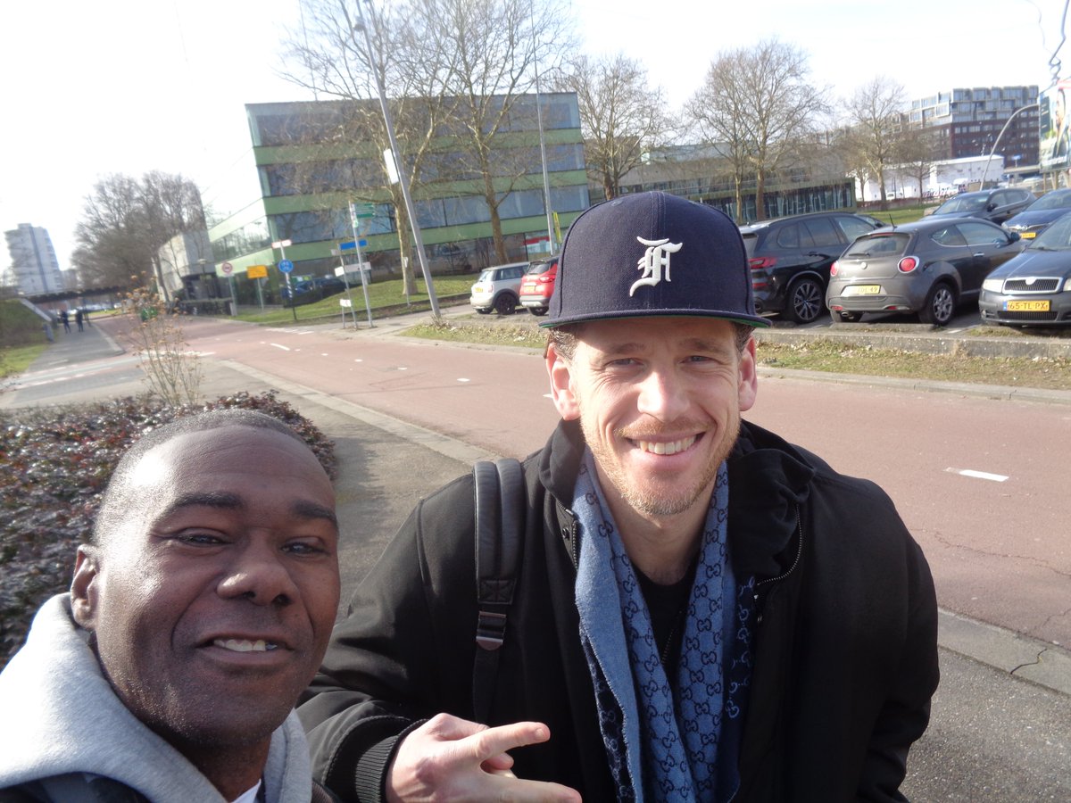 mikewaterval's tweet image. mikey mike@adamzuidoost@bijlmerparktheater with stand-up comedian and cabaretier patrick laureij 
@patricklaureij 
#rotterdamzuid 
#cabaretier 
#comedytrain 
#amsterdamzuidoost 
#patricklaureij 
#standupcomedian 
#bijlmerparktheater 
#spreekbeurt 
#nieuweauto 
#toomler