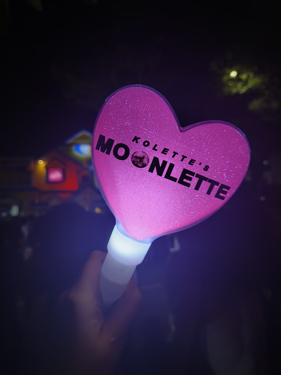 _helloworld8's tweet image. Nagrerelapse na naman ang oat hayy

STILL HERE FOR KOLETTE