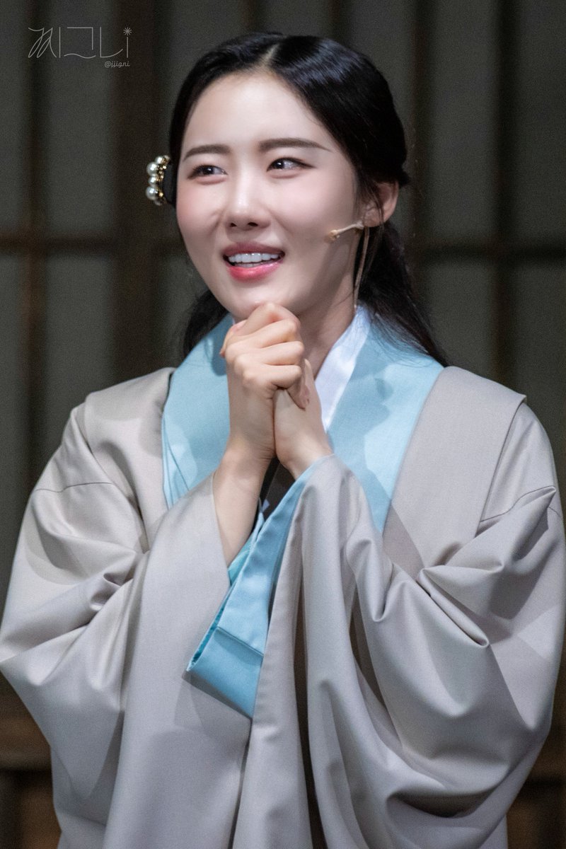 찌그니 tweet media