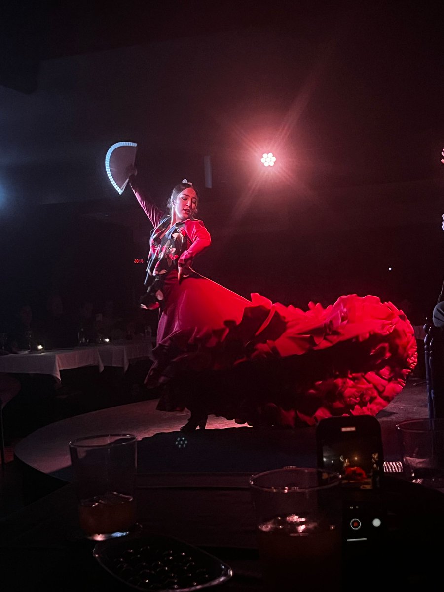 Another fantastic day in Madrid yesterday, language lessons, Estadio Bernabeu and a captivating Flamenco show! Great effort and enthusiasm from all students yet again