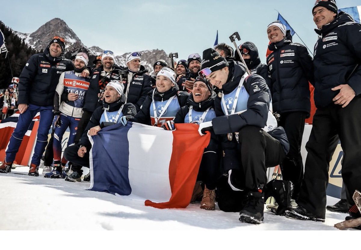 Biathlon_FRA's tweet image. 🇫🇷🔮 L’équipe de France remporte le globe du relais masculin pour la première fois depuis la saison 2011/2012 ! 

Bravo à toute l’équipe, aux coachs et au staff en général pour ce magnifique résultat ! 

📸NordicFocus