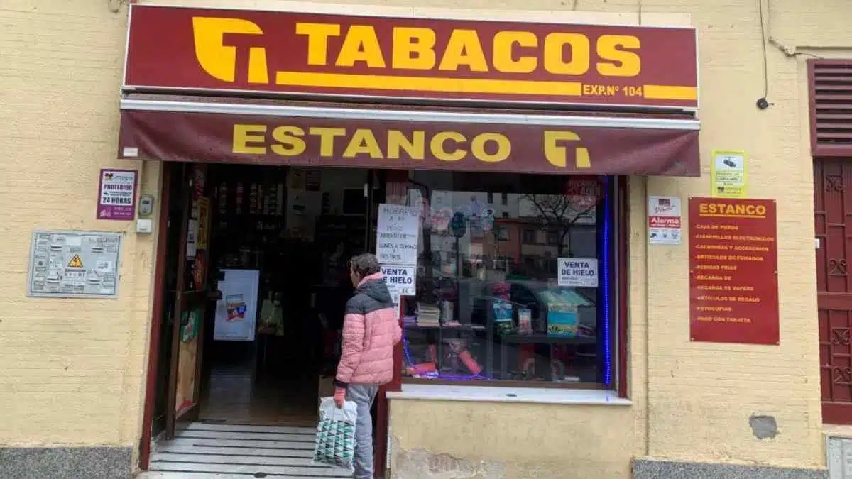 franmpz's tweet photo. @soyaangelaa la tienda https://t.co/ojvFmMhQBF