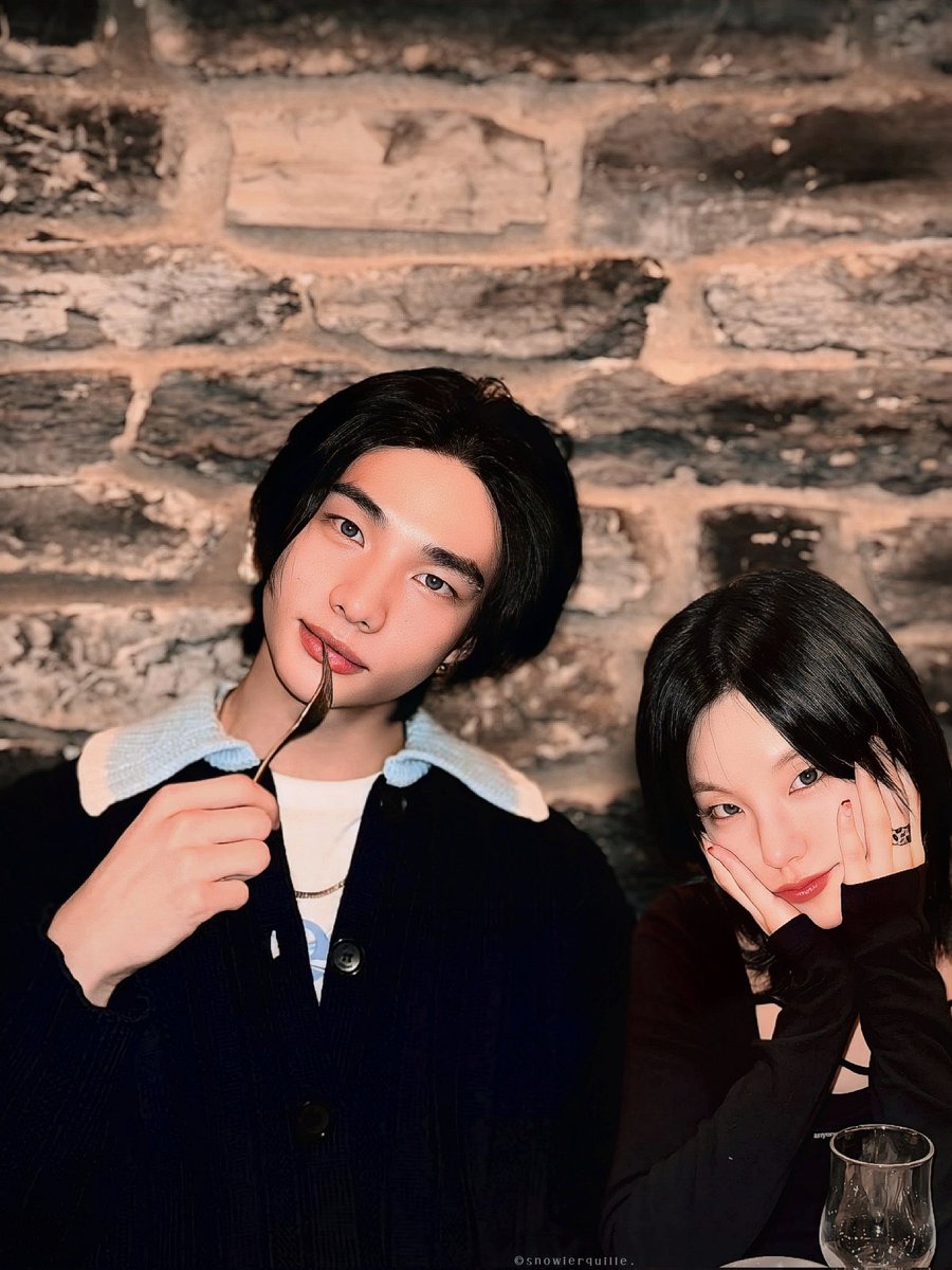 It's Dinner Time 📸🖤