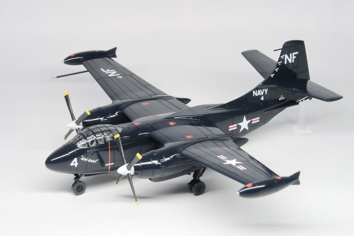 st_s0311's tweet photo. トリプルナッツ 1/144 AJ-1 サヴェージ
完成しました！ https://t.co/OYKl0kNpn0