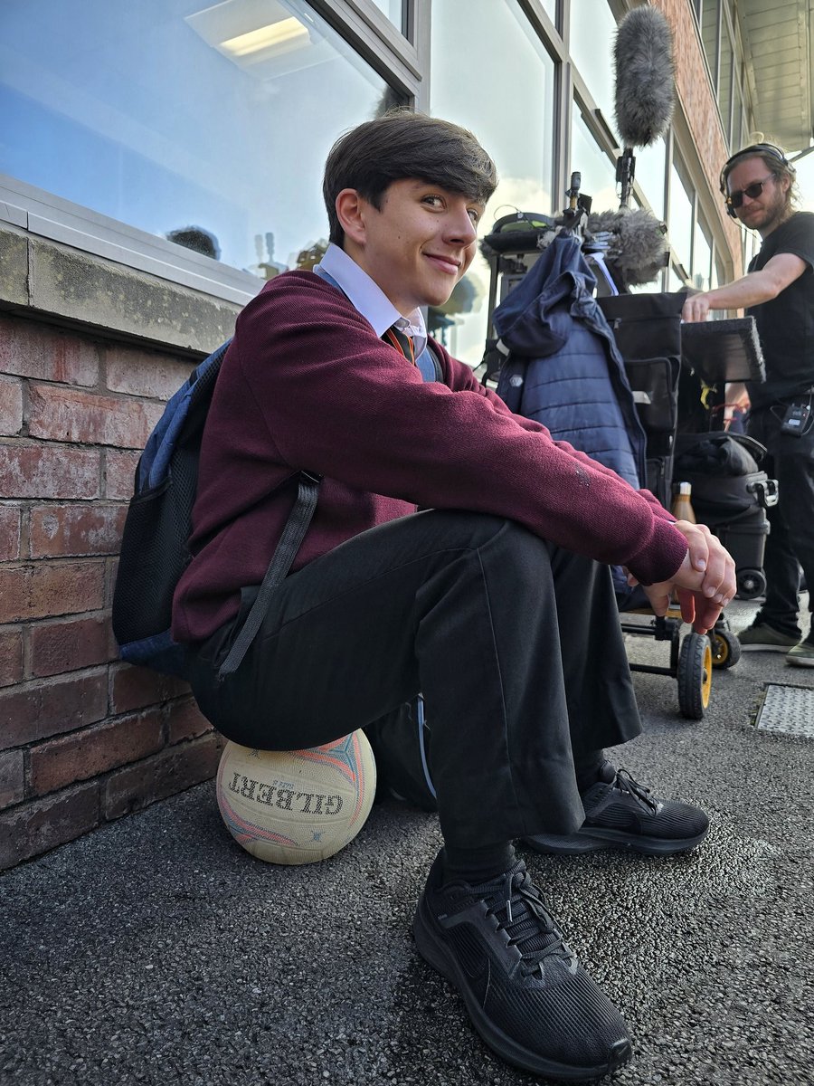 🐒 Cheeky @dylan_t_smith1 🐒

💛 @gwedofficial 💛

📸 @samsunguk #s24ultra

.
.
.

#gwed #comedy #acting #actor #actorswards #liverpool #scouse #dylanthomassmith #liverpoolphotographer #picoftheday #onset #behindthescenes #bts