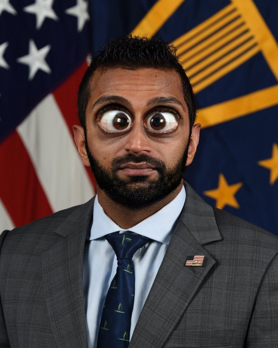 Bid more $Keyes down here 

GjpoYhXwsX6DYS7tWpeFWpWc5GEbctWEyZ3DEKkGpump