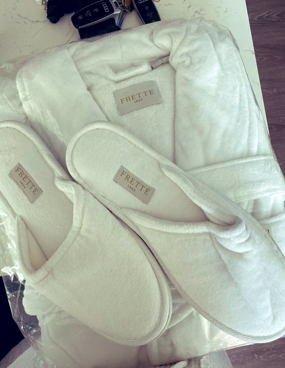 TROYREAL's tweet photo. Troy! What do you do ? I live a life I don’t have to vacation from … I run plays all day in these robes &amp; slippers 😭 https://t.co/GWiyT5GSMX
