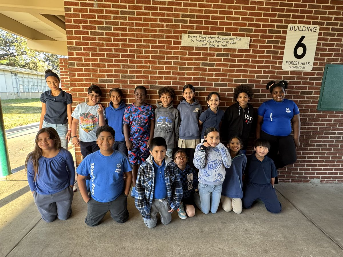 Ms. Rosenblum (@justcallmemsr) on Twitter photo These triad kiddos wore blue to support inclusion of people with disabilities!
π¦ππ§’π³π΅πππ©΅ <a href="/HCPSForestHills/">Forest Hills Elem</a> These triad kiddos wore blue to support inclusion of people with disabilities!
π¦ππ§’π³π΅πππ©΅ <a href="/HCPSForestHills/">Forest Hills Elem</a>
