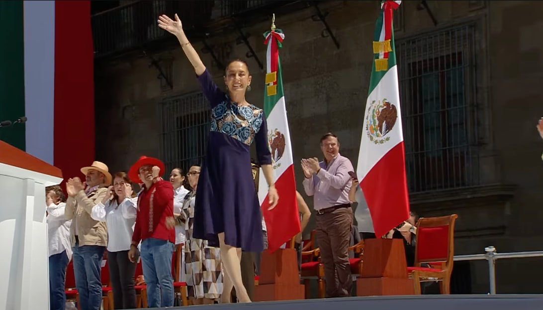 m_ebrard's tweet photo. Felicitaciones a la Presidenta Sheinbaum por la conducción de las relaciones con los Estados Unidos !! https://t.co/GU0qoAgAQ8
