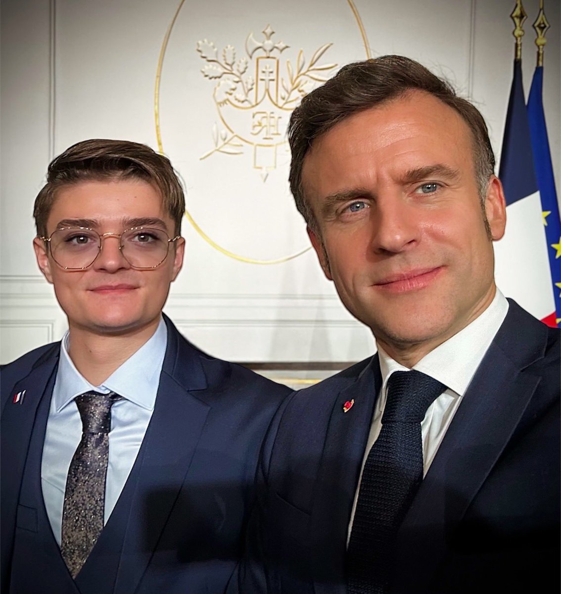 JeremyMalary's tweet image. 🎖️ Très heureux d’avoir été à l’initiative, et d’avoir assisté à la cérémonie de distinction honorifique de la Légion d&apos;honneur @ydaniel_depute 

Cet élu de terrain, que j’ai rencontré lors d’un stage de découverte, m’a ouvert les portes de la République il y a bientôt 10 ans. 🏛️