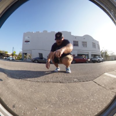 DudeYesCreative's tweet image. logos are cool but wheel selfies are cooler #NewProfilePic