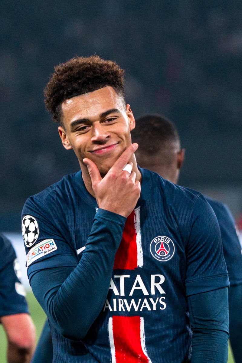 ws_event's tweet image. On vous l'avez promis, il est là 👀
🔴🔵 CONCOURS EXCEPTIONNEL 
Gagnez une place à Auteuil pour PSG - OM le 16 mars ! ⚽️🔥
Pour participer :
1️⃣ Suivez @ws_event
2️⃣ Likez &amp;amp; RT ce tweet
3️⃣ Mentionnez un ami avec qui vous voulez vivre ce match

TAS le 15 mars. Bonne chance à tous !…